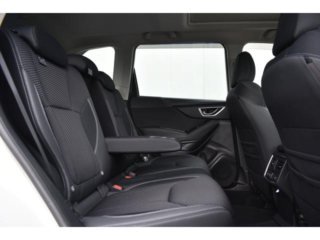 フォレスター Ｐｒｅｍｉｕｍ　ＥｙｅＳｉｇｈｔ搭載車　　サンルーフ　パナＳＤナビ　フルセグ　ルーフレール　ドラレコ　パワーシート　シートヒーター　パワーリヤゲート（41枚目）