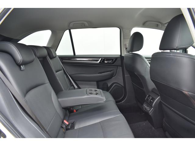 レガシィアウトバック Ｌｉｍｉｔｅｄ　ＥｙｅＳｉｇｈｔ搭載車　ＤＯＰダイヤトーンビルトインナビ　ＥＴＣ２．０　リヤビューカメラ　アイサイトセイフティプラス　パワーリヤゲート　全席シートヒーター（33枚目）