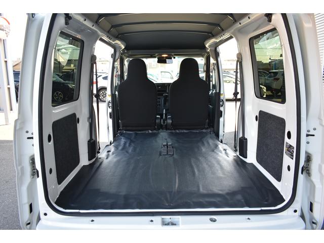 サンバーバン トランスポーター　スマートアシスト　元社用車（32枚目）