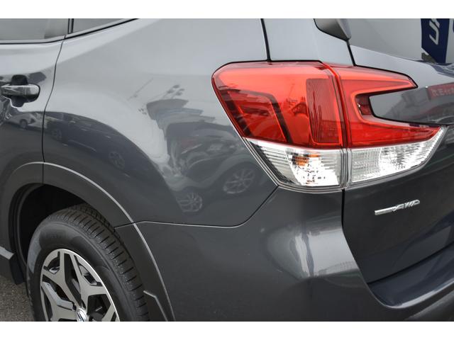 フォレスター Touring EyeSight搭載車 ETC2.0 シートヒーター パワーシート(65枚目)