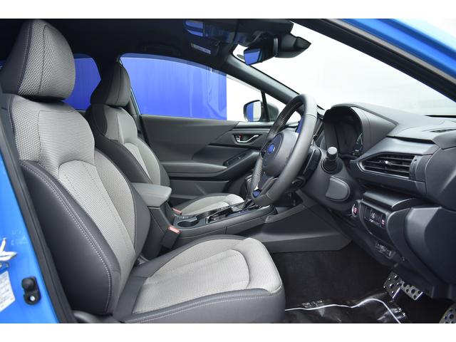 クロストレック プレミアムS:HEV EX  元試乗車  ナビ機能付き ヘッドランプガーニッシュ テールランプガーニッシュ LEDアクセサリーライナー ドアアンダーガーニッシュ(8枚目)