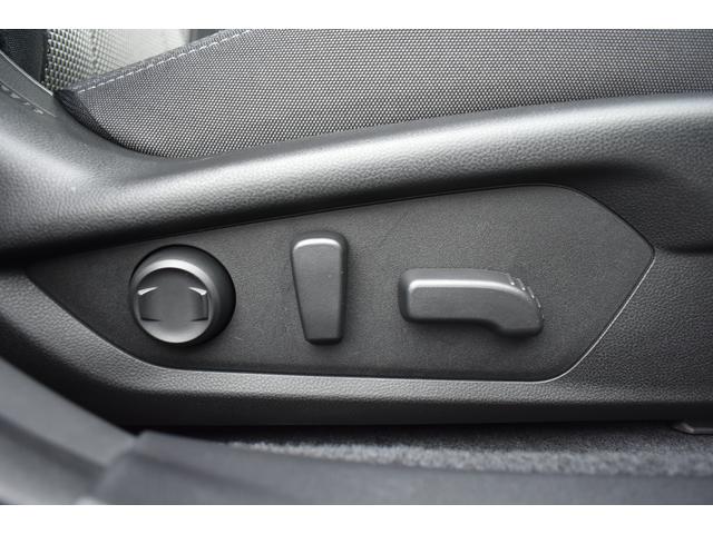 クロストレック プレミアムS:HEV EX  元試乗車  ナビ機能付き ヘッドランプガーニッシュ テールランプガーニッシュ LEDアクセサリーライナー ドアアンダーガーニッシュ(9枚目)