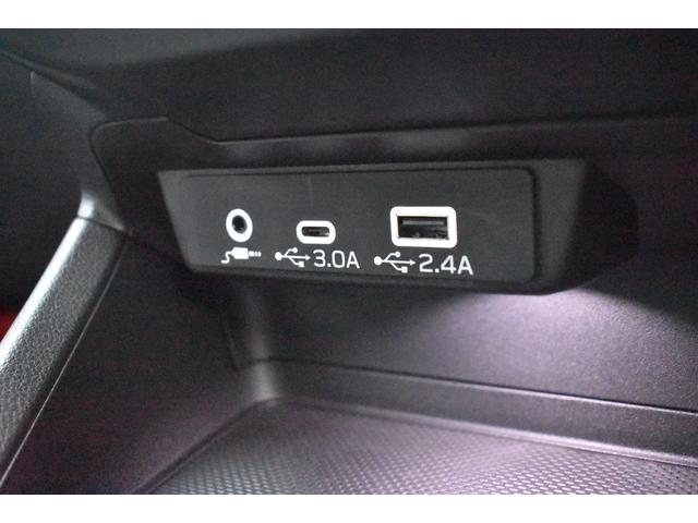 クロストレック プレミアムS:HEV EX  元試乗車  ナビ機能付き ヘッドランプガーニッシュ テールランプガーニッシュ LEDアクセサリーライナー ドアアンダーガーニッシュ(18枚目)