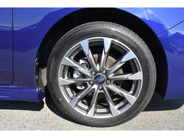 純正１７インチアルモホイール