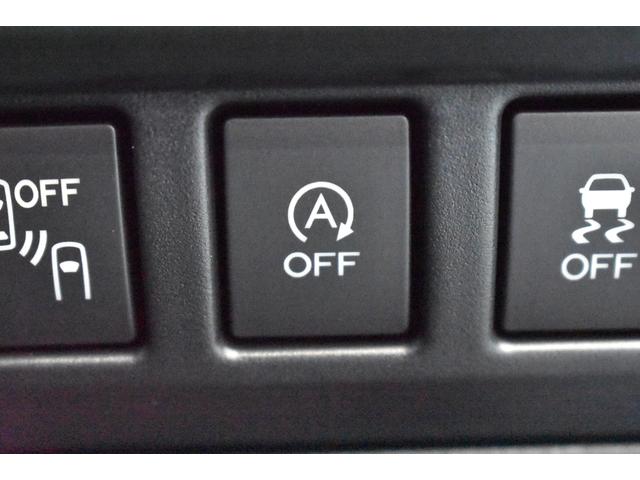 アイドリングストップＯＦＦスイッチ　このスイッチを押すことでアイドリングストップが作動停止状態となりメーター内のアイドリングストップＯＦＦ表示灯（黄色）が点灯します。