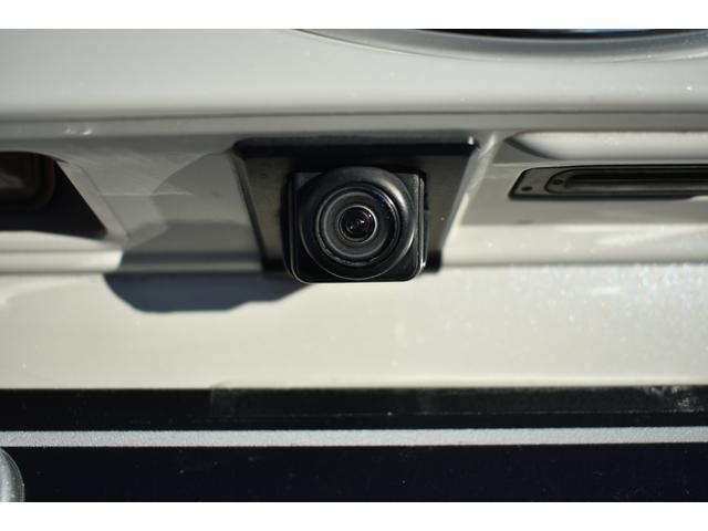 �o�b�N�J����