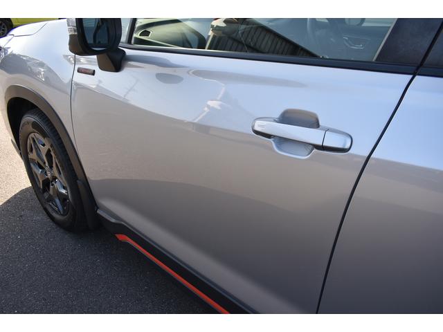 ����ȃh�A�摜�B�΂߂���B�邱�Ƃŉ��݂ȂǊm�F���₷���Ȃ�܂��B