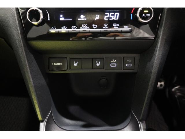 ヤリスクロス ハイブリッド　ＧＲスポーツ　純正ディスプレイオーディオ　フルセグＴＶ　ＵＳＢ・Ｂｌｕｅｔｏｏｔｈ接続　衝突被害軽減ブレーキ　ＬＥＤヘッドランプ　ＥＴＣ　全周囲カメラ　スマートキー　クルーズコントロール　パワーバックドア（26枚目）