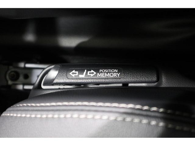アクア ＧＲスポーツ　純正ディスプレイオーディオ（ナビ付）ＵＳＢ・Ｂｌｕｅｔｏｏｔｈ接続　衝突被害軽減ブレーキ　ＬＥＤヘッドランプ　ＥＴＣ　全周囲カメラ　スマートキー　クルーズコントロール　ドライブレコーダー内蔵防眩ミラー（14枚目）