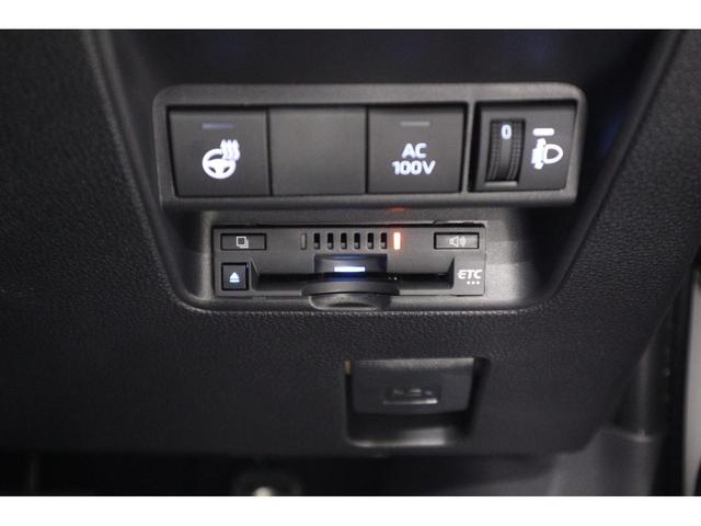アクア ＧＲスポーツ　純正ディスプレイオーディオ（ナビ付）ＵＳＢ・Ｂｌｕｅｔｏｏｔｈ接続　衝突被害軽減ブレーキ　ＬＥＤヘッドランプ　ＥＴＣ　全周囲カメラ　スマートキー　クルーズコントロール　ドライブレコーダー内蔵防眩ミラー（16枚目）