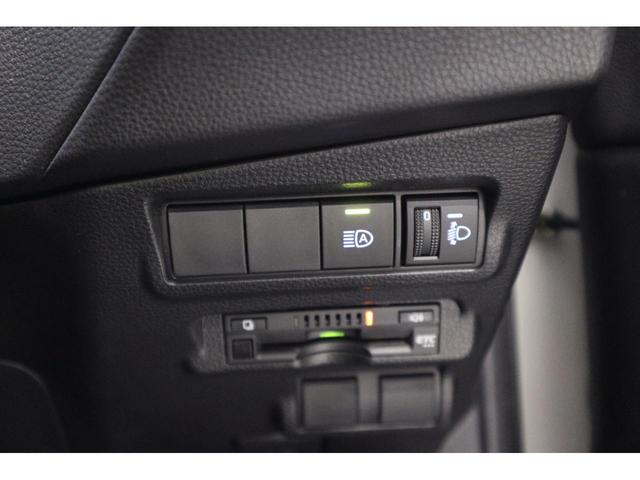 カローラクロス Ｓ　純正ディスプレイオーディオ（ナビ付）ＵＳＢ・Ｂｌｕｅｔｏｏｔｈ接続　衝突被害軽減ブレーキ　ＬＥＤヘッドランプ　ＥＴＣ　バックガイドモニター　スマートキー　クルーズコントロール　クリアランスソナー（22枚目）