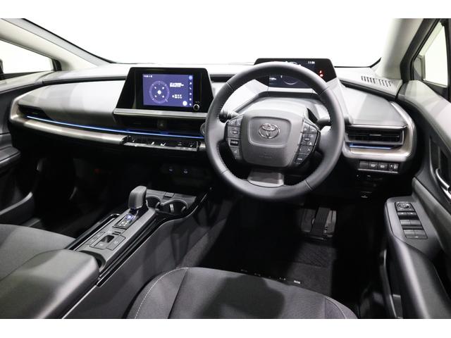 プリウス Ｇ　純正ディスプレイオーディオ（ナビ付）ＵＳＢ・Ｂｌｕｅｔｏｏｔｈ接続　衝突被害軽減ブレーキ　ＬＥＤヘッドランプ　ＥＴＣ　全周囲カメラ　スマートキー　クルーズコントロール　ＡＣ１００Ｖ給電　寒冷地仕様（25枚目）