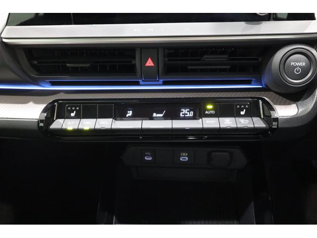 プリウス Ｇ　純正ディスプレイオーディオ（ナビ付）ＵＳＢ・Ｂｌｕｅｔｏｏｔｈ接続　衝突被害軽減ブレーキ　ＬＥＤヘッドランプ　ＥＴＣ　全周囲カメラ　スマートキー　クルーズコントロール　ＡＣ１００Ｖ給電　寒冷地仕様（27枚目）