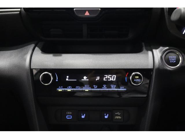 ヤリスクロス Ｚ　純正ディスプレイオーディオ（ナビ付）ＵＳＢ・Ｂｌｕｅｔｏｏｔｈ　衝突被害軽減ブレーキ　ＬＥＤヘッドランプ　ＥＴＣ　全周囲カメラ　スマートキー　クルーズコントロール　クリアランスソナー　シートヒーター（25枚目）