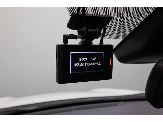 ヤリスクロス Ｚ　純正ディスプレイオーディオ（ナビ付）ＵＳＢ・Ｂｌｕｅｔｏｏｔｈ　衝突被害軽減ブレーキ　ＬＥＤヘッドランプ　ＥＴＣ　全周囲カメラ　スマートキー　クルーズコントロール　クリアランスソナー　シートヒーター（30枚目）