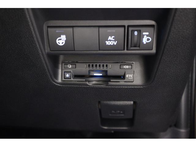 ＥＴＣ付いてます。高速道路や有料道路をスムーズ通過できますね。（ＥＴＣをご利用の際は、別途ＥＴＣセットアップ代２７５０円を頂いております）