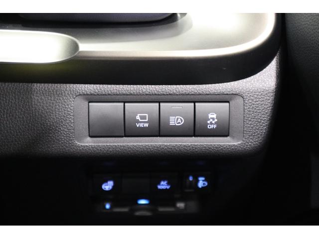 オートマチックハイビームシステムメインスイッチと共に装着されているＶＩＥＷスイッチの操作でムービングビュー・フロントビュー・サイドビューをナビ画面表示可能です。