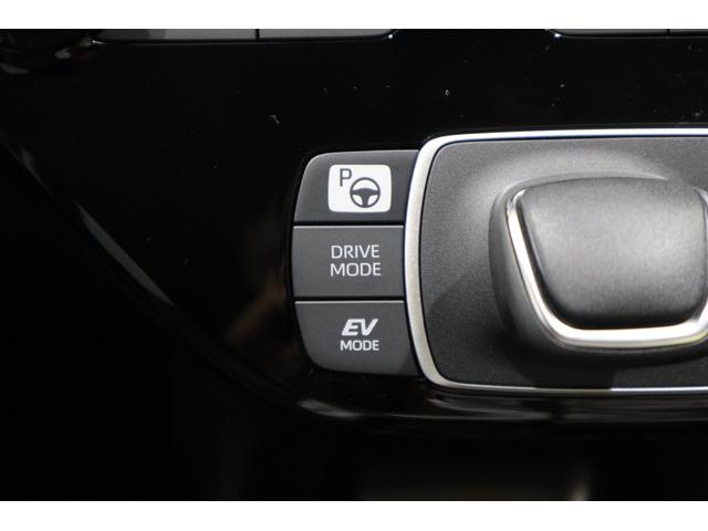 アドバンスドパーク機能装着しています。