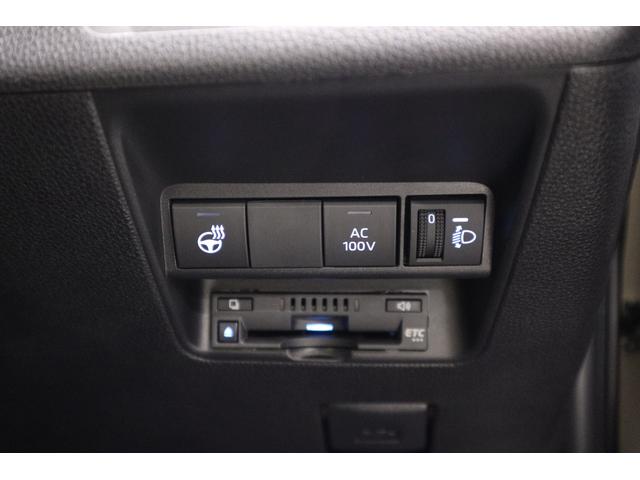 ＡＣ１００Ｖ給電機能付いています。家庭用と同じＡＣ１００Ｖ・１５００Ｗ以下の電気製品が使用出来ます。停電や災害・野外活動時に車両から電力を給電出来ます。また、