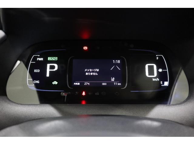 先進的な高精細デジタルメーター搭載、昼間でもくっきり視認性が高くマルチインフォメーションディスプレイでは車両の情報の閲覧・安全機能の操作設定が可能です。