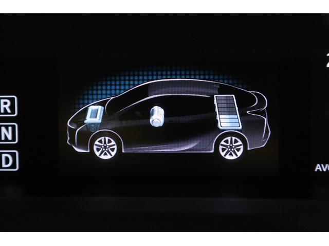 プリウス Ｓセーフティプラス　純正ＳＤナビ　フルセグＴＶ　ＣＤ　ＳＤ　ＤＶＤ再生　Ｂｌｕｅｔｏｏｔｈ接続　衝突被害軽減ブレーキ　ＬＥＤヘッドランプ　ＥＴＣ　バックモニター　スマートキー　クルーズコントロール　パーキングアシスト（32枚目）