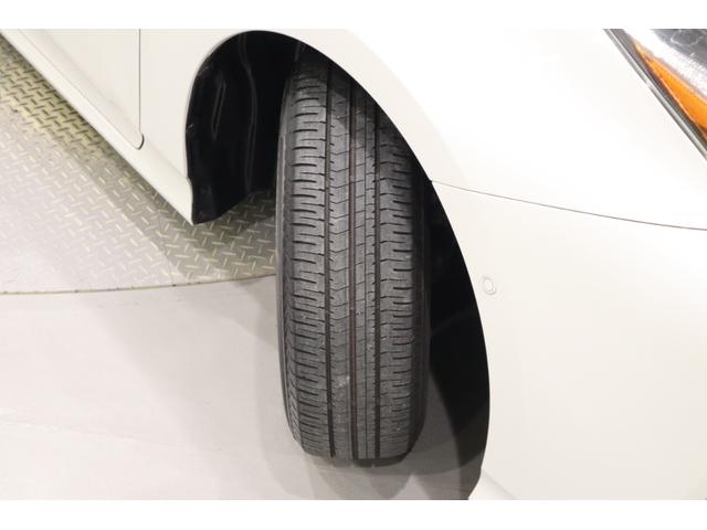 プリウス Ｓセーフティプラス　純正ＳＤナビ　フルセグＴＶ　ＣＤ　ＳＤ　ＤＶＤ再生　Ｂｌｕｅｔｏｏｔｈ接続　衝突被害軽減ブレーキ　ＬＥＤヘッドランプ　ＥＴＣ　バックモニター　スマートキー　クルーズコントロール　パーキングアシスト（38枚目）