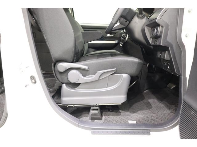 ルーミー カスタムG 純正SDナビ フルセグTV CD SD DVD再生 Bluetooth接続 衝突被害軽減ブレーキ LEDヘッドランプ ETC バックガイドモニター スマートキー クルーズコントロール シートヒーター(13枚目)