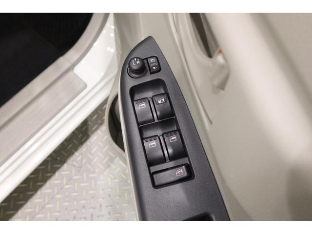 パッソ Ｘ　Ｌパッケージ　純正ＳＤナビ　ワンセグＴＶ　ＣＤ　ＳＤ　外部入力端子　Ｂｌｕｅｔｏｏｔｈ接続　衝突被害軽減ブレーキ　ＬＥＤヘッドランプ　バックガイドモニター　スマートキー　オートマチックハイビーム　クリアランスソナー（13枚目）