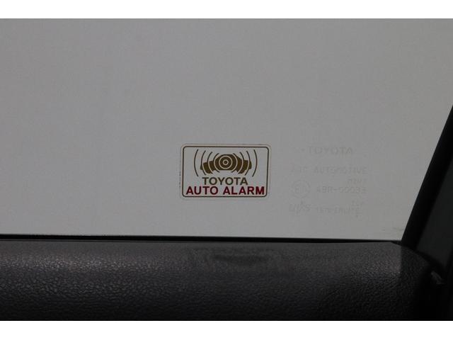 プリウス Ｓ　純正ＳＤナビ　ワンセグＴＶ　ＣＤ　ＳＤ　外部入力端子　Ｂｌｕｅｔｏｏｔｈ接続　衝突安全ボディー　ＬＥＤヘッドランプ　ＥＴＣ　スマートキー　オートエアコン　セキュリティーアラーム　デュアルエアーバック（28枚目）