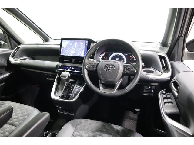 ヴォクシー Ｓ－Ｚ　純正ディスプレイオーディオ　フルセグＴＶ　ＣＤ　ＤＶＤ再生　ＵＳＢ・Ｂｌｕｅｔｏｏｔｈ接続　衝突被害軽減ブレーキ　ＬＥＤヘッドランプ　ＥＴＣ　バックガイドモニター　スマートキー　クルーズコントロール（24枚目）