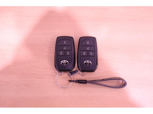 ヴォクシー Ｓ－Ｚ　純正ディスプレイオーディオ　フルセグＴＶ　ＣＤ　ＤＶＤ再生　ＵＳＢ・Ｂｌｕｅｔｏｏｔｈ接続　衝突被害軽減ブレーキ　ＬＥＤヘッドランプ　ＥＴＣ　バックガイドモニター　スマートキー　クルーズコントロール（48枚目）