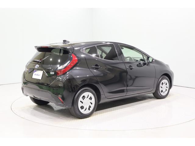 アクア Ｘ　純正ディスプレイオーディオ（ナビ付）ＵＳＢ・Ｂｌｕｅｔｏｏｔｈ接続　衝突被害軽減ブレーキ　ＬＥＤヘッドランプ　バックモニター　スマートキー　クルーズコントロール　ＡＣ１００Ｖ給電　クリアランスソナー（5枚目）