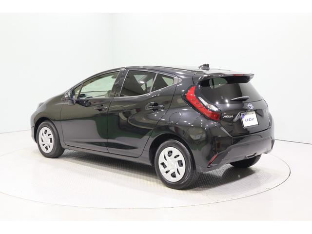 アクア Ｘ　純正ディスプレイオーディオ（ナビ付）ＵＳＢ・Ｂｌｕｅｔｏｏｔｈ接続　衝突被害軽減ブレーキ　ＬＥＤヘッドランプ　バックモニター　スマートキー　クルーズコントロール　ＡＣ１００Ｖ給電　クリアランスソナー（7枚目）