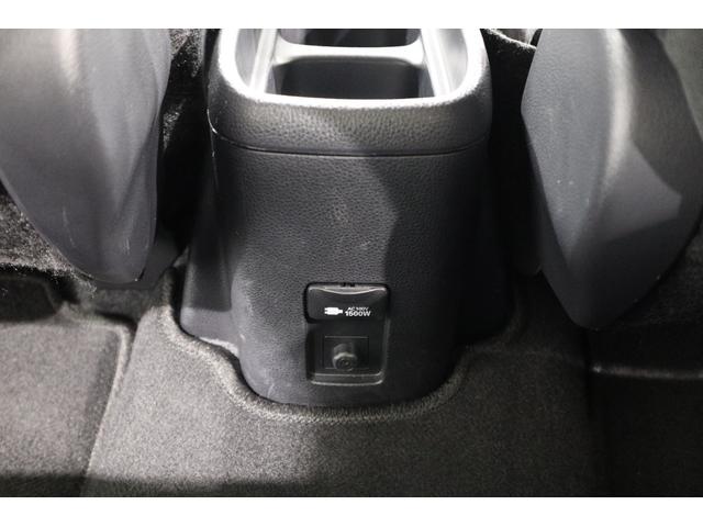 アクア Ｘ　純正ディスプレイオーディオ（ナビ付）ＵＳＢ・Ｂｌｕｅｔｏｏｔｈ接続　衝突被害軽減ブレーキ　ＬＥＤヘッドランプ　バックモニター　スマートキー　クルーズコントロール　ＡＣ１００Ｖ給電　クリアランスソナー（25枚目）