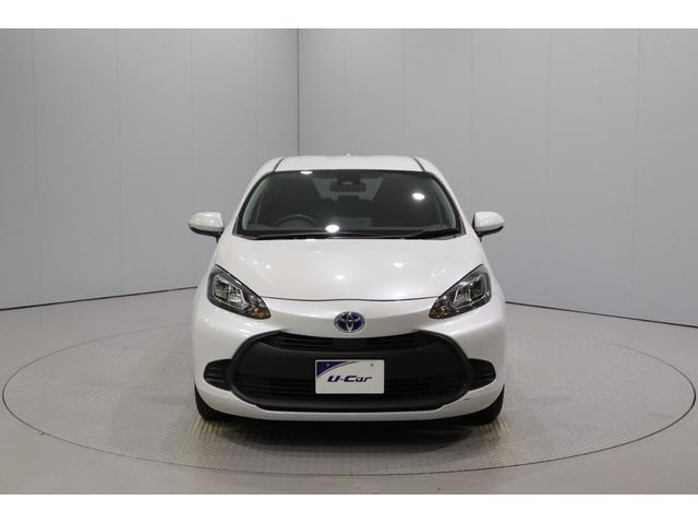 アクア Ｘ　純正ディスプレイオーディオ（ナビ付）ＵＳＢ・Ｂｌｕｅｔｏｏｔｈ接続　衝突被害軽減ブレーキ　ＬＥＤヘッドランプ　バックモニター　スマートキー　クルーズコントロール　ＡＣ１００Ｖ給電　クリアランスソナー（2枚目）