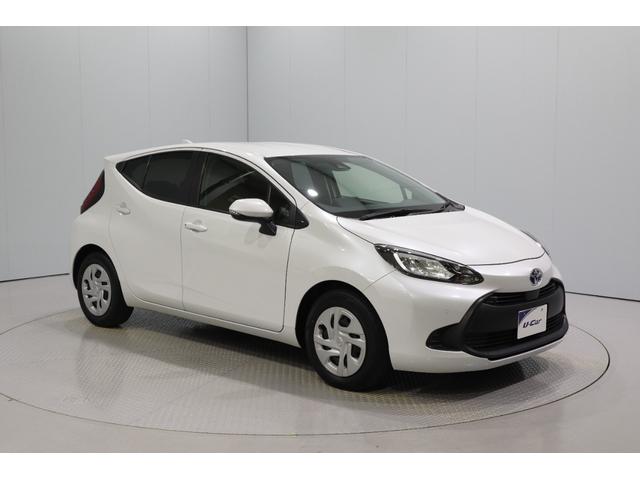 アクア Ｘ　純正ディスプレイオーディオ（ナビ付）ＵＳＢ・Ｂｌｕｅｔｏｏｔｈ接続　衝突被害軽減ブレーキ　ＬＥＤヘッドランプ　バックモニター　スマートキー　クルーズコントロール　ＡＣ１００Ｖ給電　クリアランスソナー（3枚目）