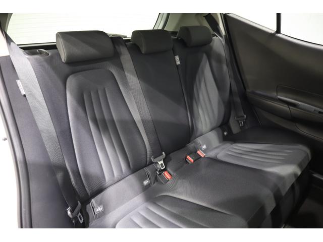 アクア Ｘ　純正ディスプレイオーディオ（ナビ付）ＵＳＢ・Ｂｌｕｅｔｏｏｔｈ接続　衝突被害軽減ブレーキ　ＬＥＤヘッドランプ　バックモニター　スマートキー　クルーズコントロール　ＡＣ１００Ｖ給電　クリアランスソナー（10枚目）