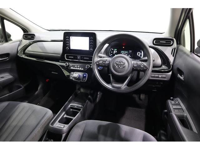 アクア Ｘ　純正ディスプレイオーディオ（ナビ付）ＵＳＢ・Ｂｌｕｅｔｏｏｔｈ接続　衝突被害軽減ブレーキ　ＬＥＤヘッドランプ　バックモニター　スマートキー　クルーズコントロール　ＡＣ１００Ｖ給電　クリアランスソナー（18枚目）