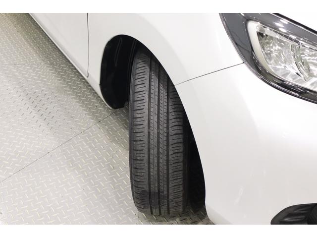 アクア Ｘ　純正ディスプレイオーディオ（ナビ付）ＵＳＢ・Ｂｌｕｅｔｏｏｔｈ接続　衝突被害軽減ブレーキ　ＬＥＤヘッドランプ　バックモニター　スマートキー　クルーズコントロール　ＡＣ１００Ｖ給電　クリアランスソナー（36枚目）