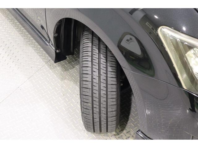 カローラフィールダー 1.5G エアロツアラー・ダブルバイビー 社外SDナビ フルセグTV CD SD DVD再生 Bluetooth接続 衝突安全ボディー HIDヘッドライト ハロゲンフォグランプ ETC スマートキー ABS ナノイー機能付フルオートエアコン(29枚目)