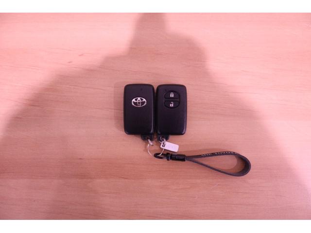 カローラフィールダー 1.5G エアロツアラー・ダブルバイビー 社外SDナビ フルセグTV CD SD DVD再生 Bluetooth接続 衝突安全ボディー HIDヘッドライト ハロゲンフォグランプ ETC スマートキー ABS ナノイー機能付フルオートエアコン(31枚目)