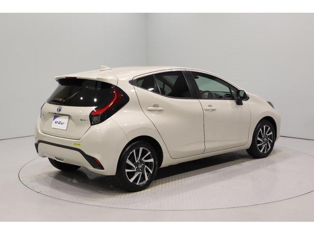 アクア Ｚ　純正ディスプレイオーディオ（ナビ付）ＵＳＢ・Ｂｌｕｅｔｏｏｔｈ接続　衝突被害軽減ブレーキ　ＬＥＤヘッドランプ　ＥＴＣ　全周囲カメラ　スマートキー　クルーズコントロール　ＡＣ１００Ｖ給電　シートヒーター（5枚目）