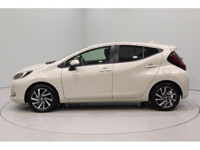 アクア Ｚ　純正ディスプレイオーディオ（ナビ付）ＵＳＢ・Ｂｌｕｅｔｏｏｔｈ接続　衝突被害軽減ブレーキ　ＬＥＤヘッドランプ　ＥＴＣ　全周囲カメラ　スマートキー　クルーズコントロール　ＡＣ１００Ｖ給電　シートヒーター（8枚目）