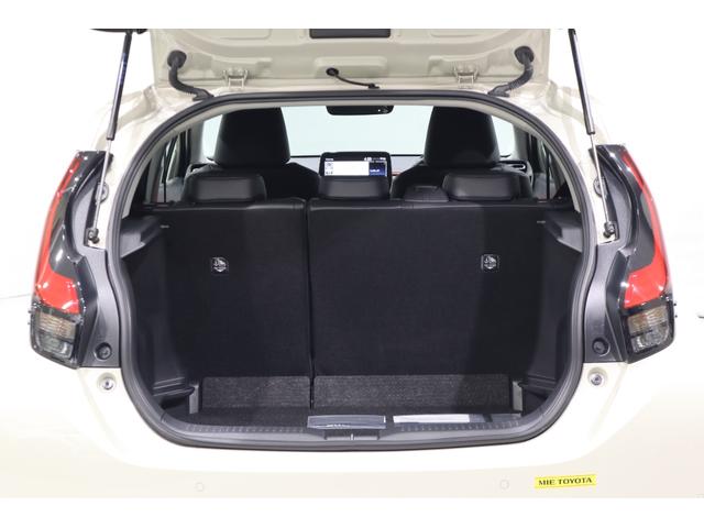 アクア Ｚ　純正ディスプレイオーディオ（ナビ付）ＵＳＢ・Ｂｌｕｅｔｏｏｔｈ接続　衝突被害軽減ブレーキ　ＬＥＤヘッドランプ　ＥＴＣ　全周囲カメラ　スマートキー　クルーズコントロール　ＡＣ１００Ｖ給電　シートヒーター（9枚目）