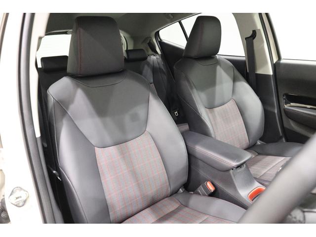 アクア Ｚ　純正ディスプレイオーディオ（ナビ付）ＵＳＢ・Ｂｌｕｅｔｏｏｔｈ接続　衝突被害軽減ブレーキ　ＬＥＤヘッドランプ　ＥＴＣ　全周囲カメラ　スマートキー　クルーズコントロール　ＡＣ１００Ｖ給電　シートヒーター（11枚目）