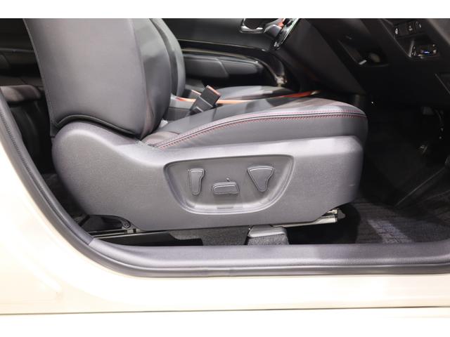 アクア Ｚ　純正ディスプレイオーディオ（ナビ付）ＵＳＢ・Ｂｌｕｅｔｏｏｔｈ接続　衝突被害軽減ブレーキ　ＬＥＤヘッドランプ　ＥＴＣ　全周囲カメラ　スマートキー　クルーズコントロール　ＡＣ１００Ｖ給電　シートヒーター（12枚目）