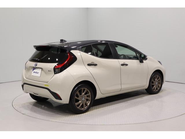 アクア Ｚ　ラフィネ　純正ディスプレイオーディオ（ナビ付）ＵＳＢ・Ｂｌｕｅｔｏｏｔｈ接続　衝突被害軽減ブレーキ　ＬＥＤヘッドランプ　全周囲カメラ　スマートキー　クルーズコントロール　ＡＣ１００Ｖ給電　シートヒーター（5枚目）