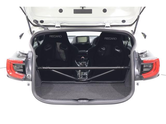 ��J���̃��A�o�b�N�h�A�B�{�f�B�[�̕⋭�u���[�Y�{�H����Ă��܂��B