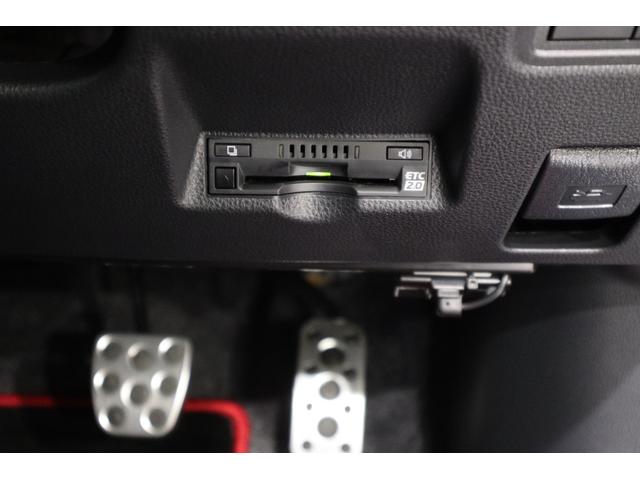 �d�s�b�Q�D�O�����Ă܂��B�d�s�b�@�\�ɉ����A��i�̉^�]�x�����T�[�r�X�E���H��ʏ��V�X�e���ŉ^�]���T�|�[�g���܂��B�i�d�s�b�������p�̍ۂ́A�ʓr�d�s�b�Z�b�g�A�b�v��Q�V�T�O�~�𒸂��Ă���܂��j