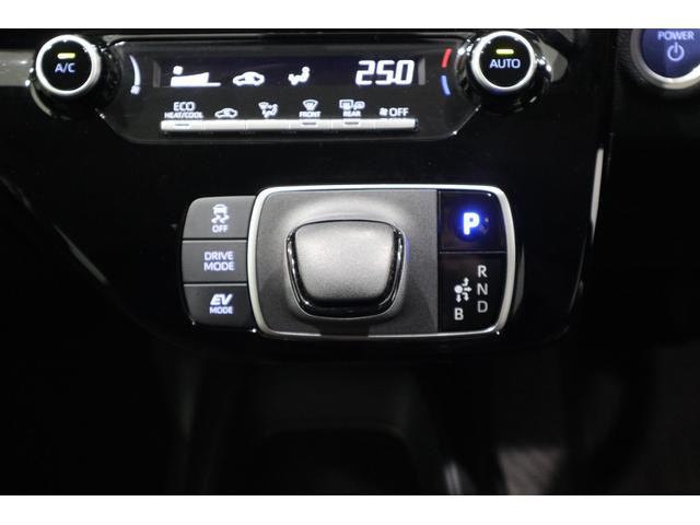 アクア Ｘ　純正ディスプレイオーディオ（ナビ付）ＵＳＢ・Ｂｌｕｅｔｏｏｔｈ接続　衝突被害軽減ブレーキ　ＬＥＤヘッドランプ　バックモニター　スマートキー　クルーズコントロール　ＡＣ１００給電機能　クリアランスソナー（22枚目）